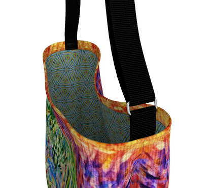 Echoes in Seagrass | Day Tote